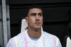 法爾克：熱刺等英超球隊(duì)有意弗拉霍維奇，拜仁的興趣已經(jīng)變淡