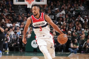 兢兢業(yè)業(yè)！麥科勒姆30分鐘20投8中&三分11中4 砍下25+6+5