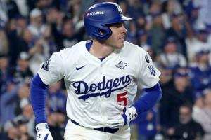 7小時鏖戰(zhàn)！1場頂2場！MLB世界大賽現(xiàn)歷史級加時 恩比德都看累了