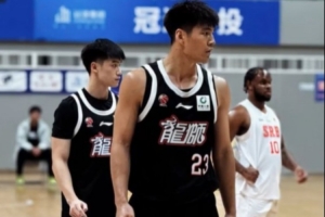 默契依舊！陳國豪&邵煒昀 廣工雙子星職業(yè)賽場配合首秀?