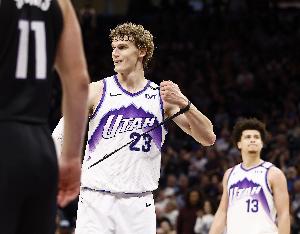 馬爾卡寧賽季前三場場均34.7分8籃板 真實(shí)命中率67% 正負(fù)值+49