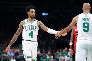 安芬尼-西蒙斯：既要融入球隊保持自我 也要為贏球做出貢獻(xiàn)