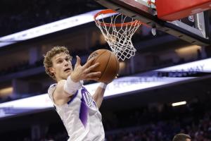 得分機器！馬爾卡寧轟下51分創(chuàng)個人生涯紀(jì)錄 為隊史近27年首個50+