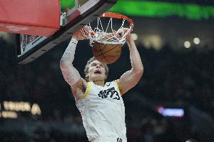 芬蘭籃球的杰出代表！馬卡爾寧是NBA歷史上第一個(gè)砍50+的芬蘭球員