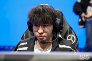 雙C走位最好的一集？有網(wǎng)友曬與Elk聊天截圖 其疑似因生病未參與商K