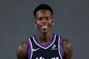 打得挺無私！施羅德半場3中0但送出7次助攻 另有2次搶斷