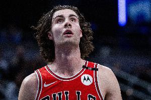 公牛4-0！吉迪本賽季場均19.5分8.5板7.8助 三分命中率42.9%