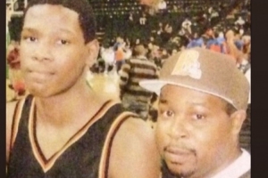 杜蘭特：在我成長的每一步我爸其實(shí)一直都在 但他總是遠(yuǎn)離聚光燈