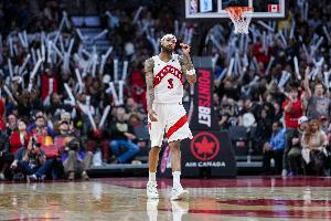 彈無虛發(fā)！英格拉姆首節(jié)4中4高效拿下9分1板2助1斷1帽