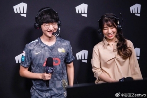 LCK主持人志宣分享和各時期的peanut合照：辛苦了老朋友 好好休息