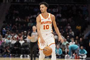 24年?duì)钤?！老鷹官方：球?duì)執(zhí)行里薩謝2026-27賽季球隊(duì)選項(xiàng)