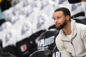 馬蓋蒂：庫里曾因腳踝傷勢懷疑過自己 我告訴他要繼續(xù)戰(zhàn)斗