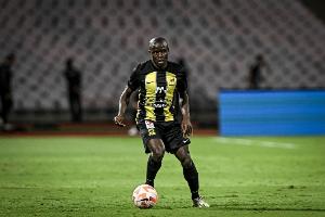 法媒：當(dāng)前合同明夏到期，法甲升班馬巴黎FC渴望簽下34歲坎特