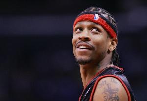 艾弗森：作為球迷76人打不好我總被人嘲笑 這賽季終于揚(yáng)眉吐氣了