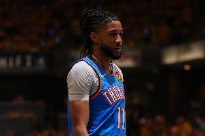 神射回歸！以賽亞-喬半場(chǎng)出戰(zhàn)11分鐘 8中5&三分6中4轟下14分