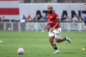 2025年姆貝莫英超運(yùn)動(dòng)戰(zhàn)打進(jìn)11球，同期僅次于17球的哈蘭德