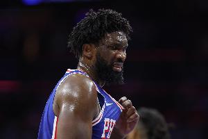 賽季至今場均16.3分！納斯：恩比德仍有20分鐘出場時間限制