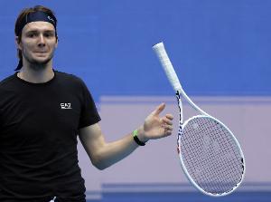 巴黎大師賽1/4決賽：布勃利克逆轉德米納爾，生涯首進大師賽四強