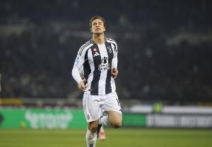 米體：伊爾迪茲膝蓋需要休息，凱利背部不適，兩人下周歐冠可復(fù)出