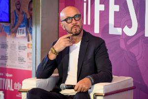 曾加：無論比賽結(jié)果好壞，齊沃執(zhí)教國米的思路和表現(xiàn)總是很積極