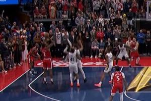 冷血機器人！萊昂納德左側(cè)45°角點飛兩人 中距離壓哨絕殺鵜鶘！