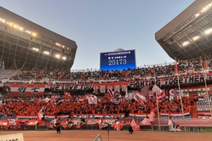 記者：泰山本賽季主場(chǎng)收官戰(zhàn)，現(xiàn)場(chǎng)球迷25173人