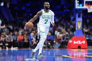 沖擊4連勝！綠軍對(duì)火箭先發(fā)：普理查德+懷特+布朗+米諾特+科塔