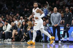 明日騎士VS老鷹！米切爾與賈勒特-阿倫皆出戰(zhàn)成疑