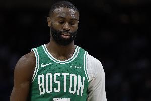 缺乏攻堅(jiān)點(diǎn)！綠軍本場(chǎng)僅有7次罰球全部命中 火箭罰球35中25