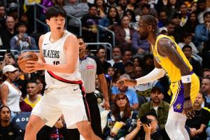 拓記：楊瀚森下放兩天是去訓(xùn)練 計(jì)劃周一回歸打湖人！