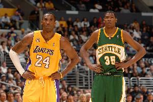 籃球偶像是誰？KD：努力去接近科比和喬丹 想像老詹那樣打到40歲