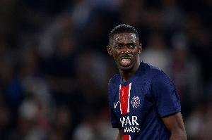 隊報：盡管右大腿有傷，登貝萊仍參加了巴黎的訓(xùn)練