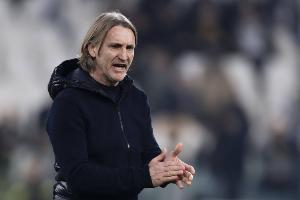 克雷莫內(nèi)塞主帥：下半場我們的表現(xiàn)很出色，必須注意合理分配體能