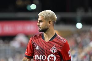 意媒：因西涅希望加盟拉齊奧與薩里重聚，拒絕了多支球隊(duì)的報(bào)價(jià)