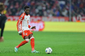 記者：拜仁計劃讓阿方索-戴維斯在國際比賽周后恢復(fù)完整合練