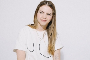 想演什么電影？KD：想飾演有美女相伴的大佬 能在鏡頭前開槍那種