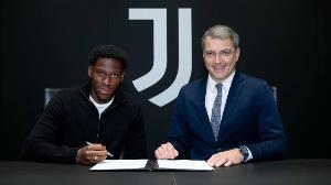 瑞天空：喬納森-戴維可能在冬季離開尤文，已經(jīng)聯(lián)系過熱刺和拜仁