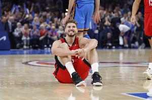 香波特：謝潑德該首發(fā) 申京該替補(bǔ) 對面的替補(bǔ)沒人能防住申京