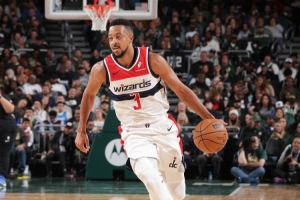 差勁！麥科勒姆9投僅2中拿到5分 三分6中1