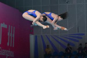 才18歲！教練：全紅嬋脛骨、踝關(guān)節(jié)都有傷，身上都是肌貼每天都疼