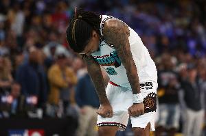 晴雨表？灰熊輸球且莫蘭特出戰(zhàn)的四場(chǎng)比賽里，莫蘭特三分20中0