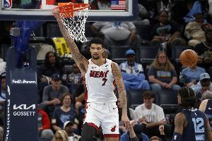 斯波：韋爾表現(xiàn)非常出色 看到他做出這樣回應(yīng)感到很欣慰