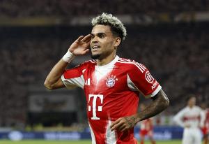 卡塔爾入主巴黎以來(lái)，迪亞斯是第5位歐冠對(duì)陣巴黎雙響的球員