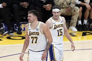 創(chuàng)造奇跡！昨日湖人勝率一度低至8.6% 四勝?gòu)?qiáng)敵的概率僅有0.02%！