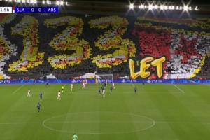 壯觀！布拉格斯拉維亞球迷展示巨型tifo，慶祝主隊建隊133周年