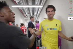 回想起被飛鏟的恐懼！卡卡看見(jiàn)甲亢哥都害怕，讓甲亢哥放松