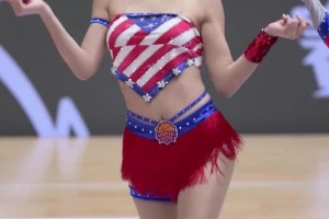 太離譜了 ！幾乎是完美女人！