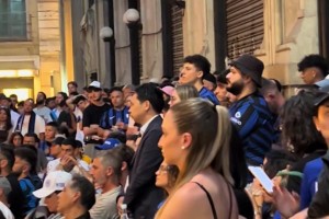 博主：昨天意大利米蘭街上很多人，但是安靜的可怕