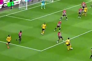 這射門水平如何外網(wǎng)網(wǎng)友整理了庫尼亞的射門…