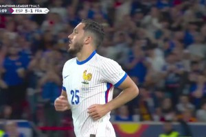 法國再扳一球！切爾基右腳停球左腳瀟灑凌空斬世界波破門！